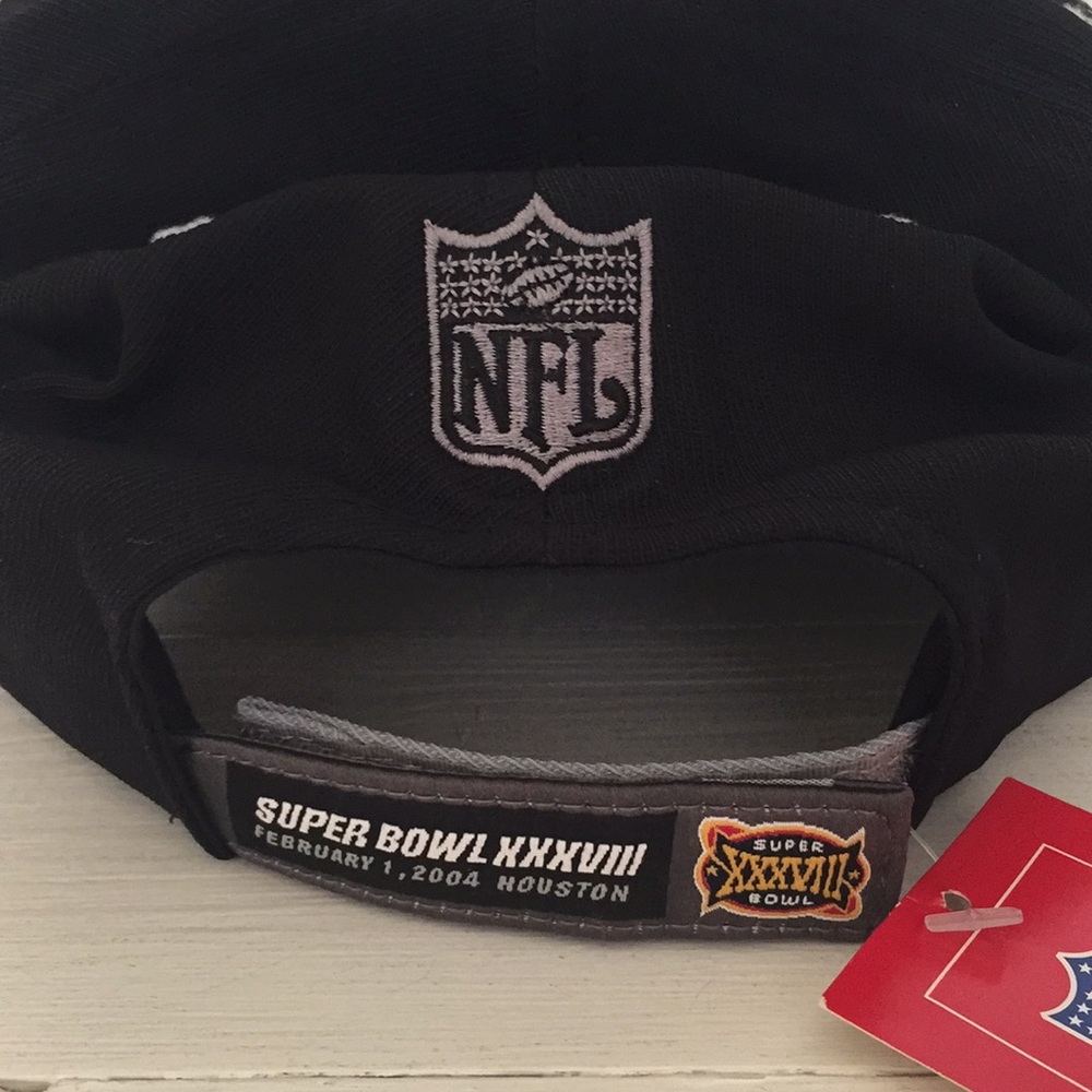 Super Bowl XXXVIII Hat - Picture 7 of 7